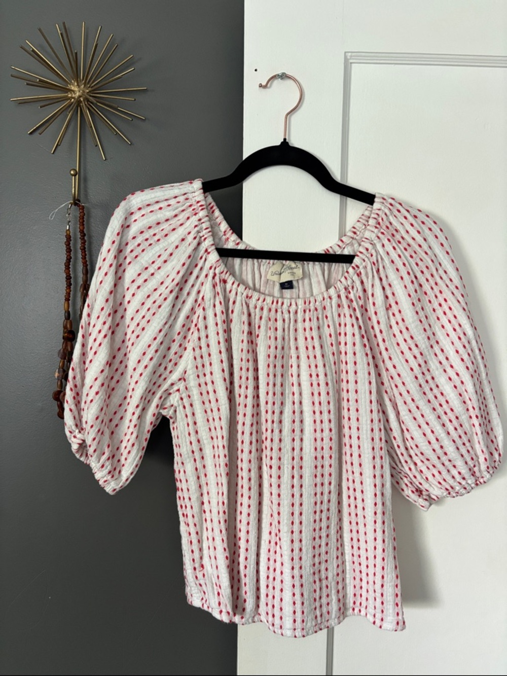 Universal Thread bubble sleeve gauze blouse size M